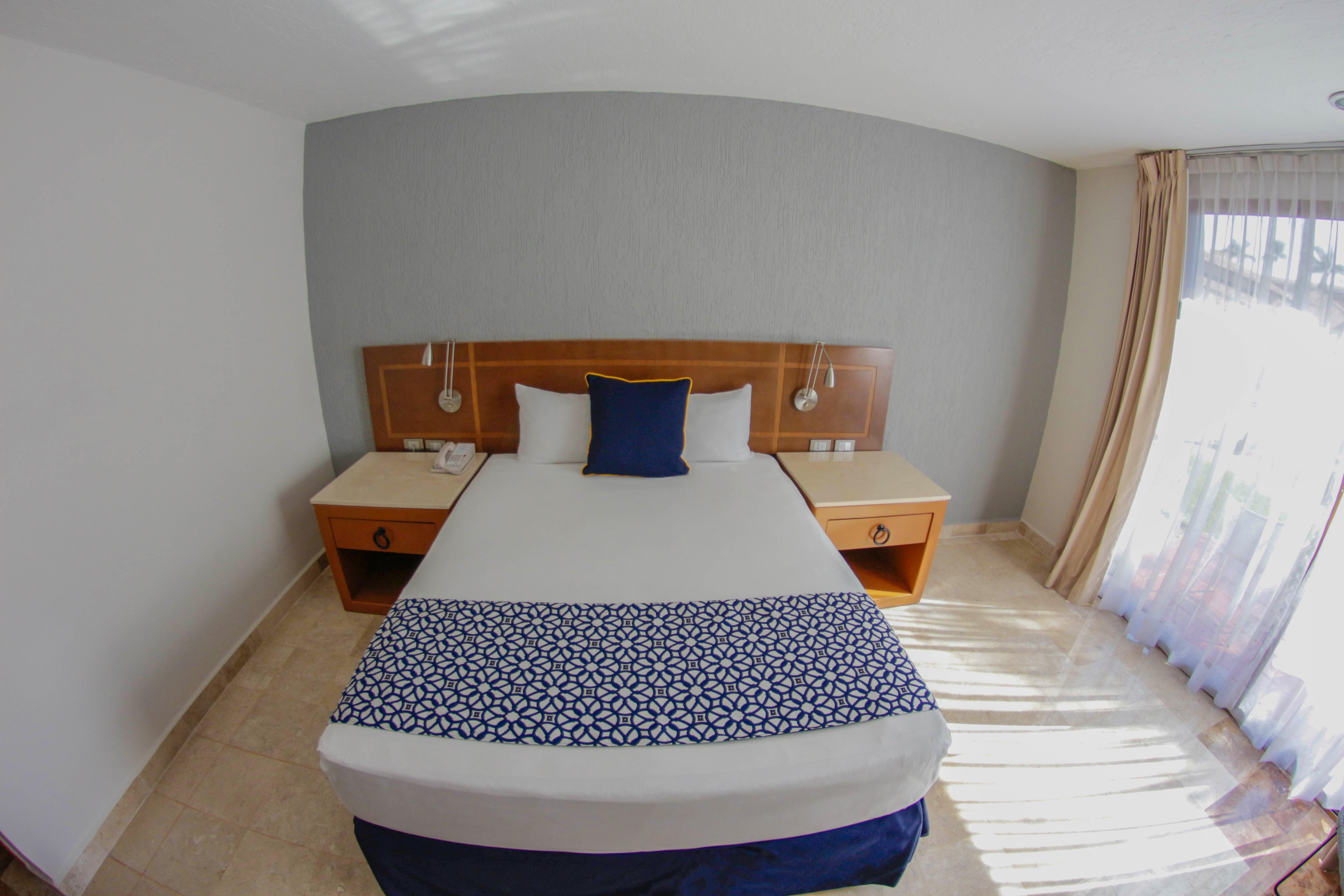 Plaza Pelicanos Club Beach Resort All Inclusive Puerto Vallarta Exterior photo