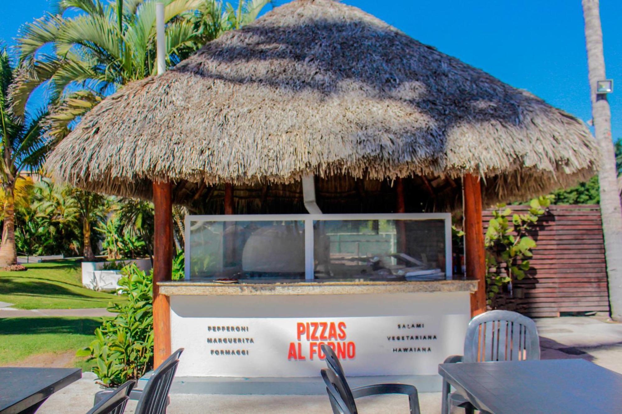 Plaza Pelicanos Club Beach Resort All Inclusive Puerto Vallarta Exterior photo