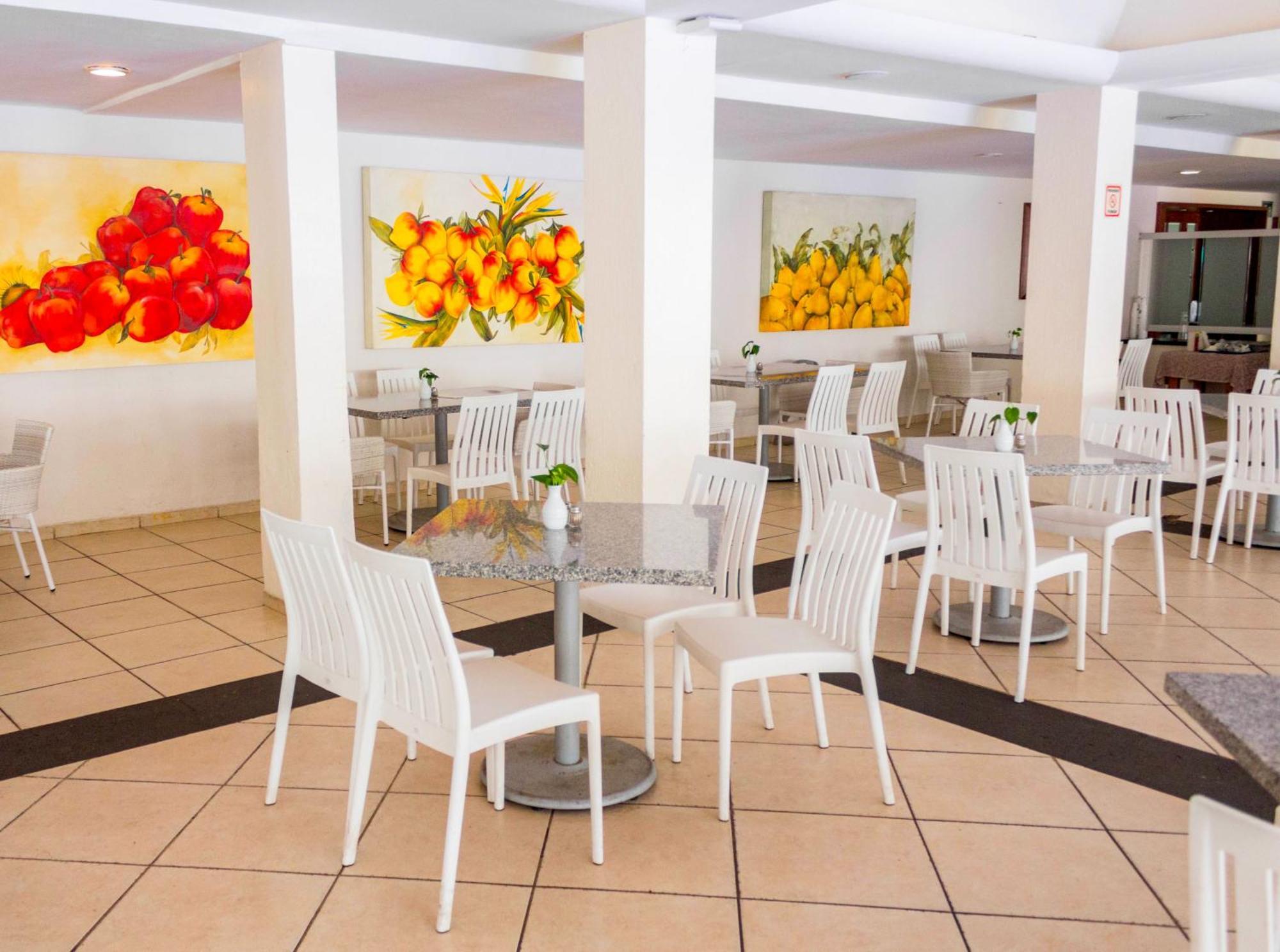 Plaza Pelicanos Club Beach Resort All Inclusive Puerto Vallarta Exterior photo